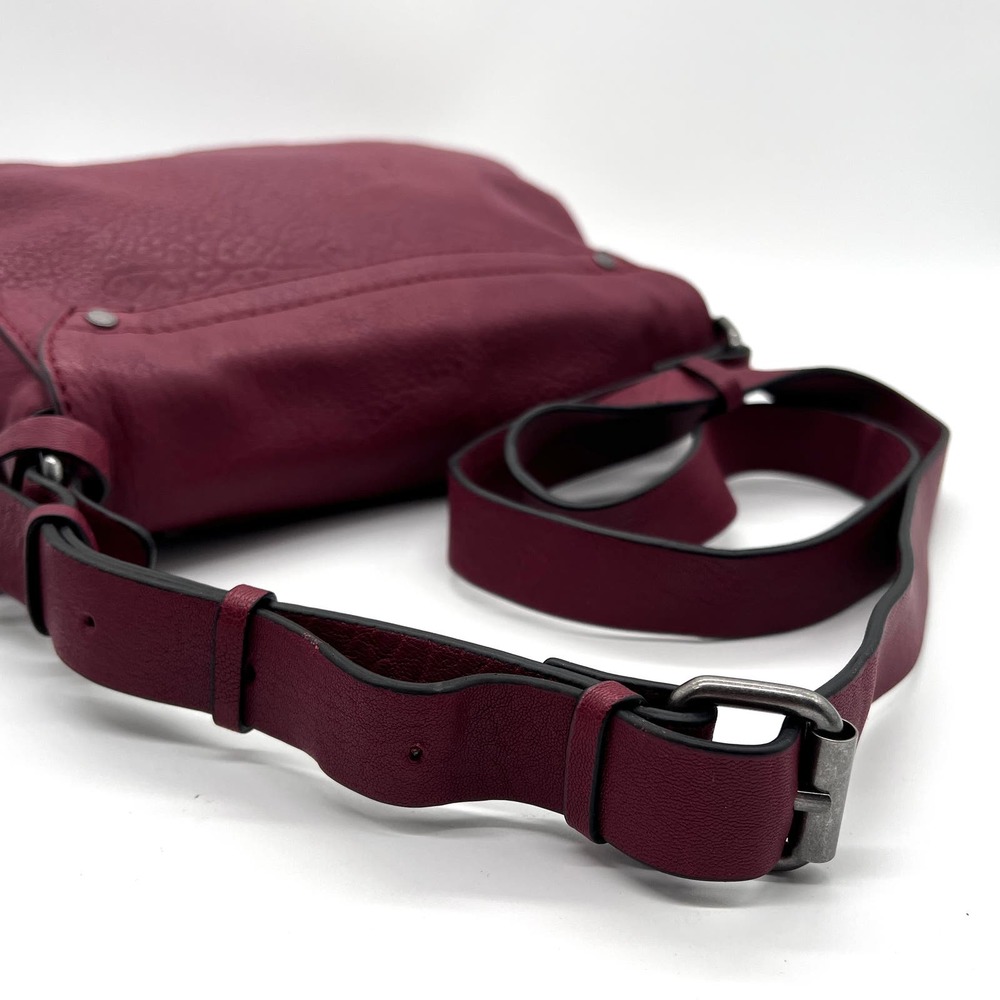 TREASURE AND BOND Leather Crossbody bag Womens Maroon Pebbled Tassel - Picture 7 of 12